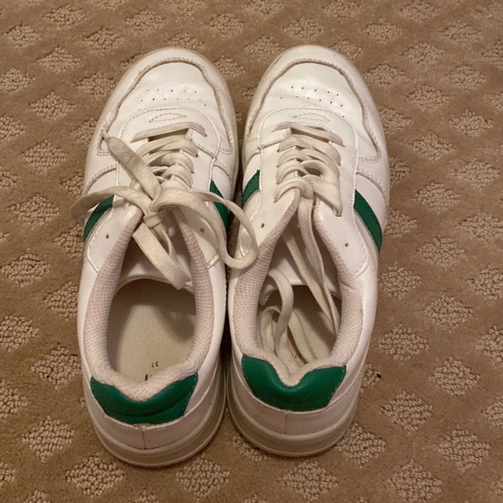 H&M Sneakers